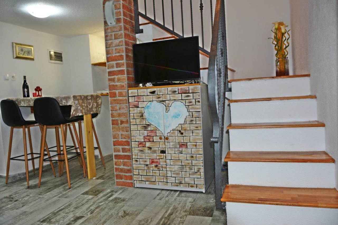 Apartment Tena Senj  Exterior foto